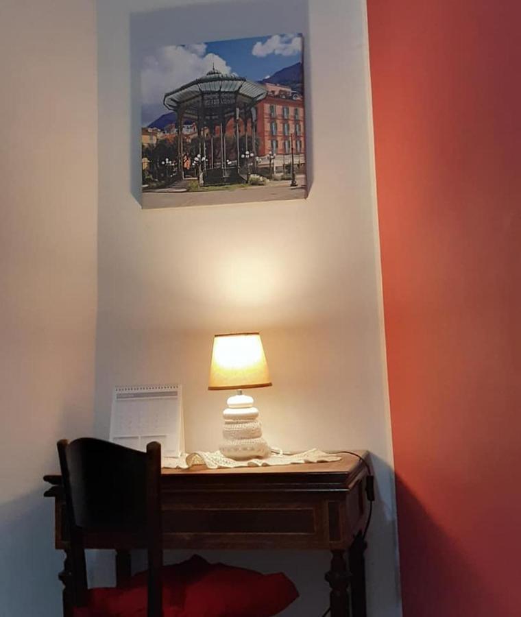 Casa Andrea Tra Napoli E Sorrento Apartman Castellammare di Stabia Kültér fotó